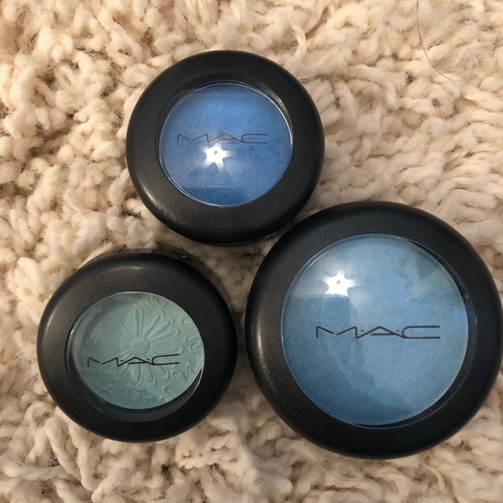 Mac Single Eyeshadows Bundle (Three)